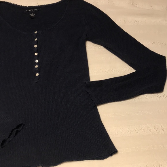 Ladies Lucky Brand Navy Thermal Top - Picture 1 of 7